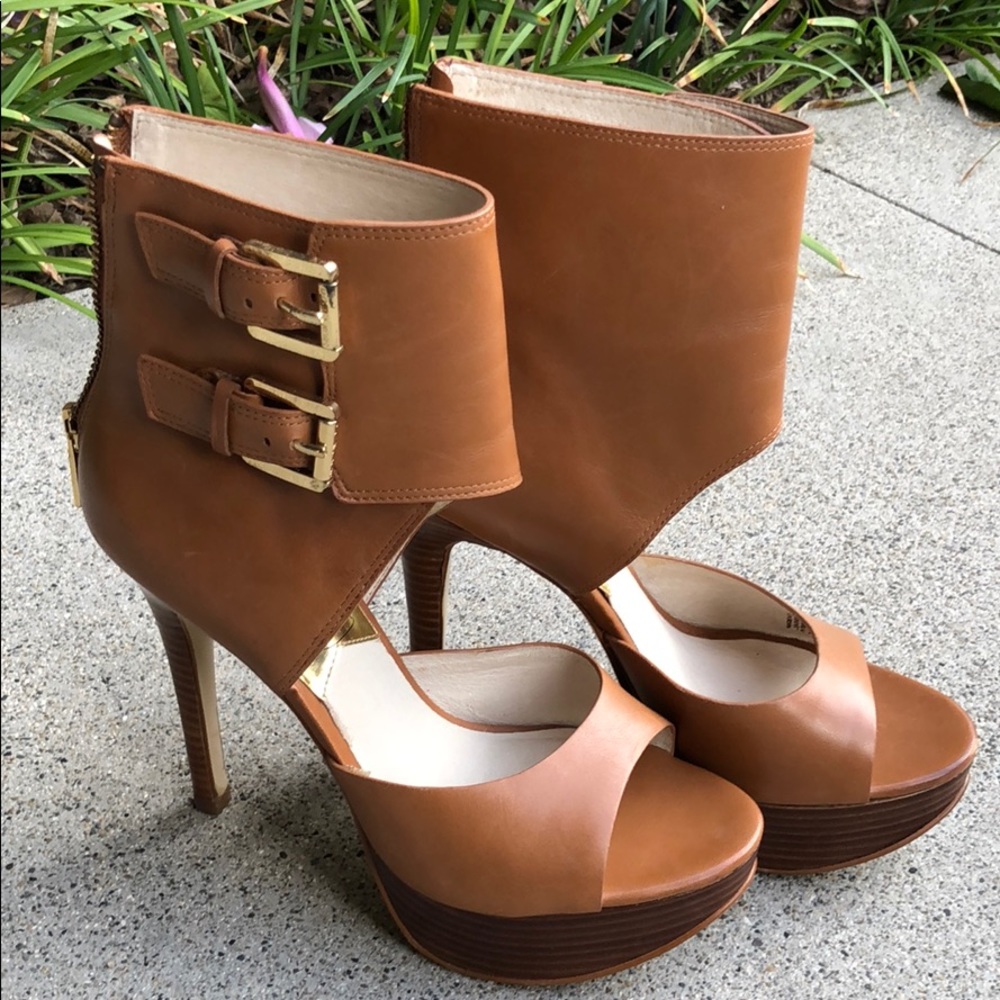 Michael Kors Ankle Boots-size 5.5